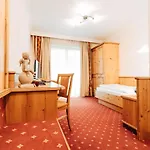 Post Post - Alpine Boutique & 4* באד הופגסטין