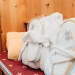 Post Post - Alpine Boutique & 4*