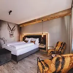 Post Post - Alpine Boutique & Bad Hofgastein