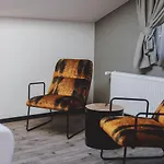Post Post - Alpine Boutique & מלון באד הופגסטין