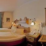 Post Post - Alpine Boutique & Bad Hofgastein