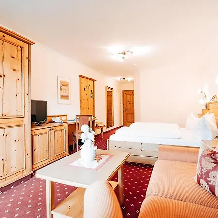 Hotel Post Post Hotel - Alpine Boutique Hotel & Spa 4*