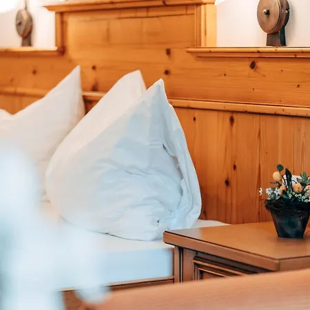Отель Post Post Hotel - Alpine Boutique Hotel & Spa