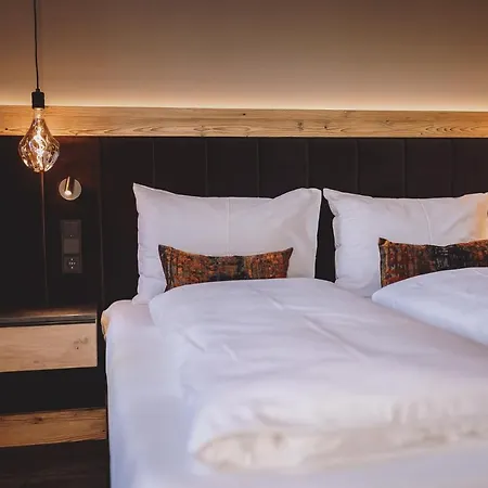 Hotel Post Post - Alpine Boutique & 4*