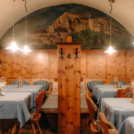 Отель Post Post Hotel - Alpine Boutique Hotel & Spa
