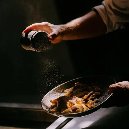 Post Post - Alpine Boutique & Hotel 4*