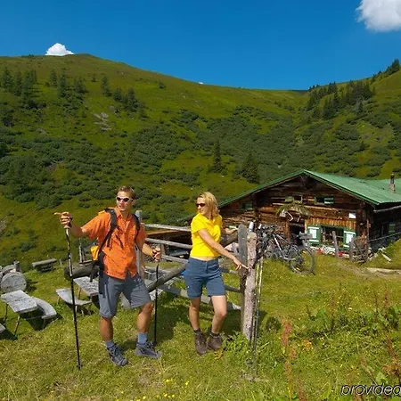 Post Post - Alpine Boutique & Bad Hofgastein