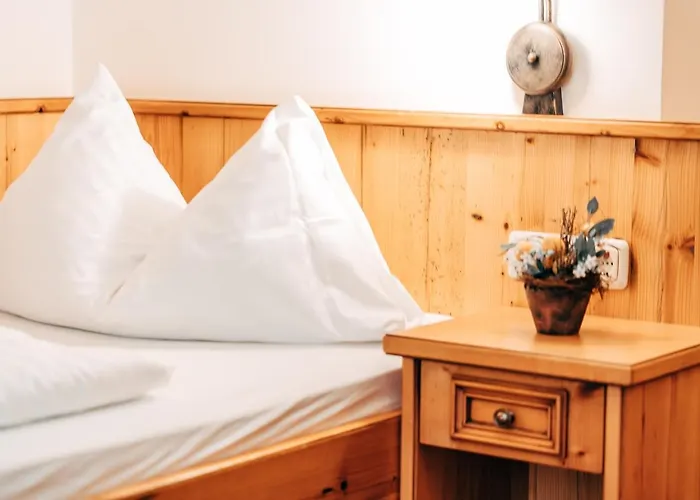 Post Post - Alpine Boutique & 4*